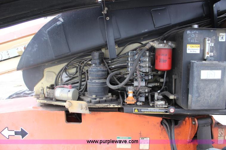 image for item J4580 1999 JLG 600S boom lift