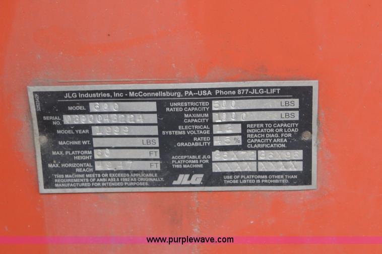 image for item J4580 1999 JLG 600S boom lift