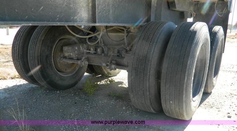 image for item J5164 1982 Cleg dump trailer