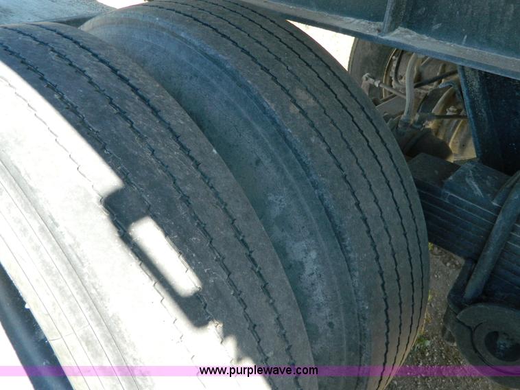 image for item J5164 1982 Cleg dump trailer