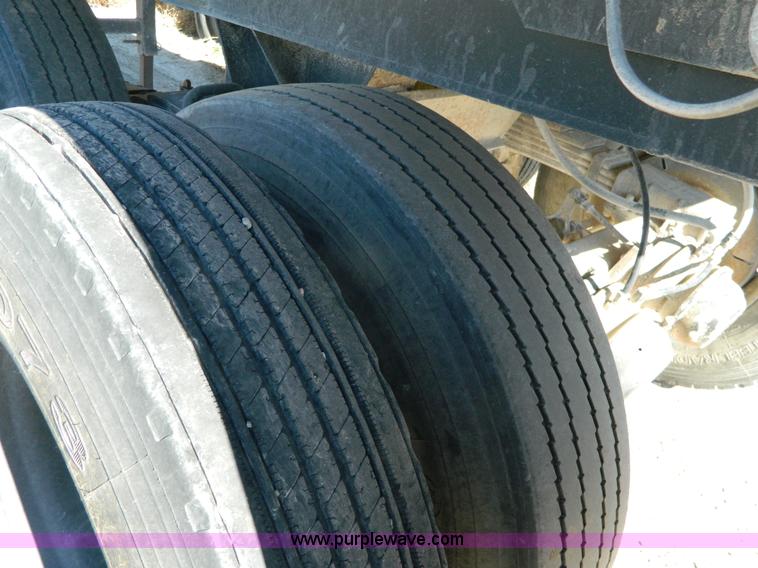 image for item J5164 1982 Cleg dump trailer