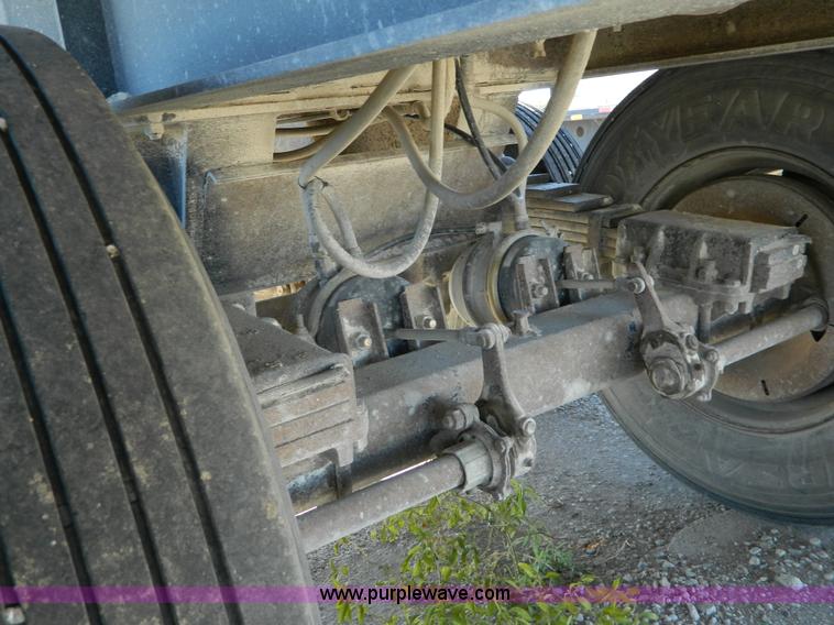 image for item J5164 1982 Cleg dump trailer