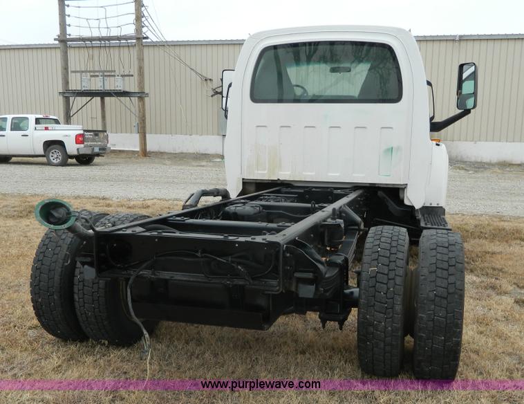 image for item J5166 2009 Chevrolet C4500 truck cab and chassis