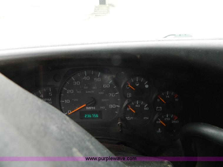 image for item J5166 2009 Chevrolet C4500 truck cab and chassis