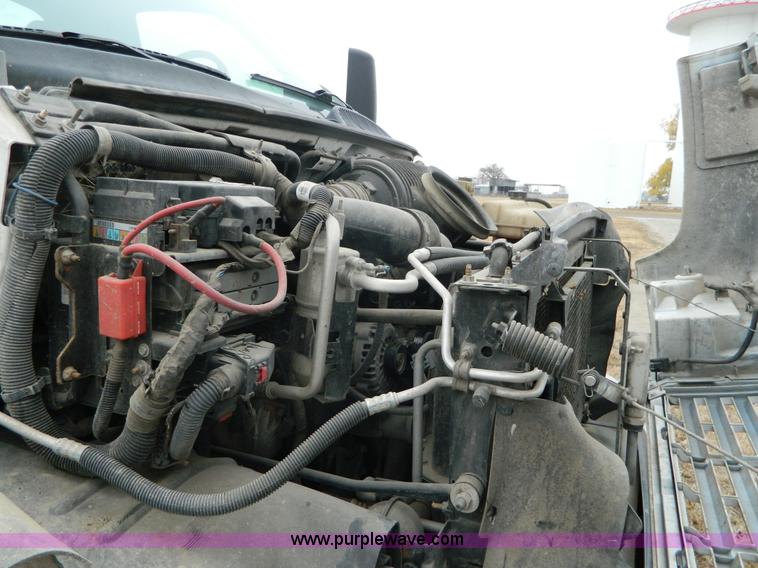 image for item J5166 2009 Chevrolet C4500 truck cab and chassis