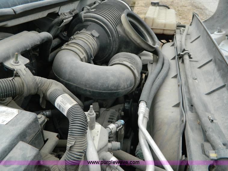 image for item J5166 2009 Chevrolet C4500 truck cab and chassis