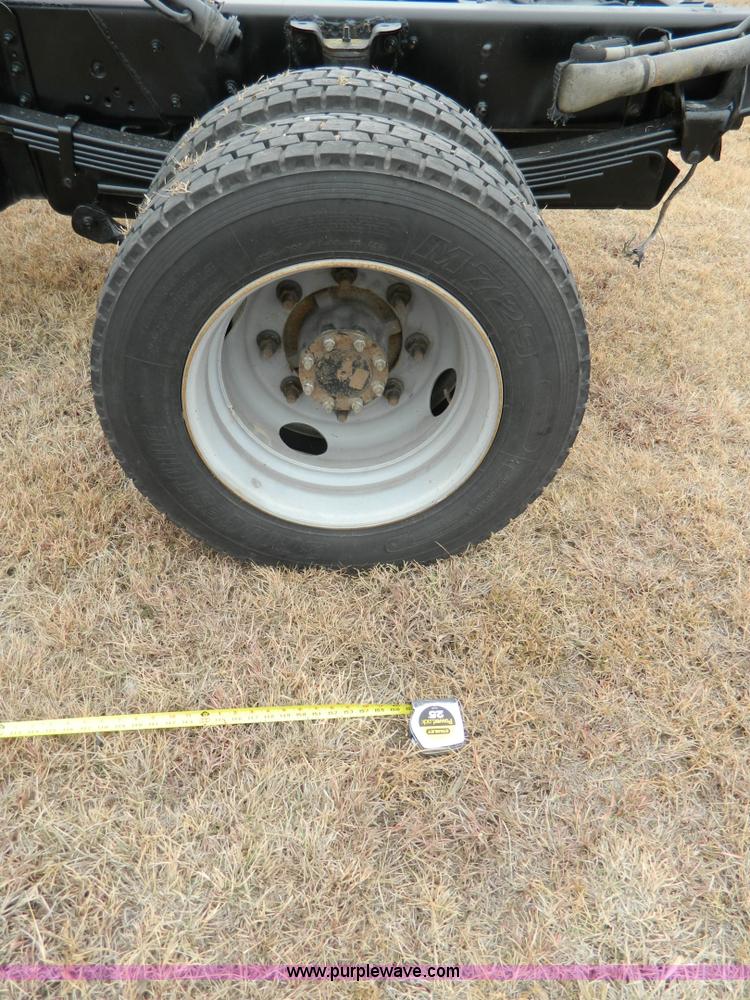 image for item J5166 2009 Chevrolet C4500 truck cab and chassis