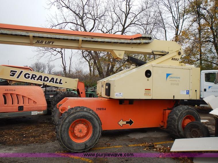 image for item J6345 1999 JLG 80HX boom lift