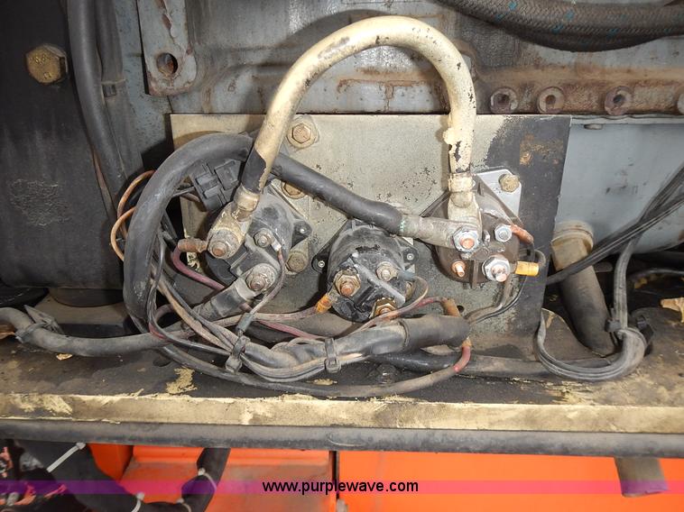 image for item J6345 1999 JLG 80HX boom lift