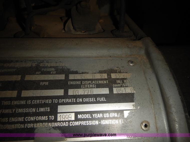 image for item J6345 1999 JLG 80HX boom lift