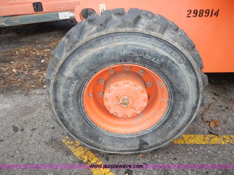 image for item J6345 1999 JLG 80HX boom lift