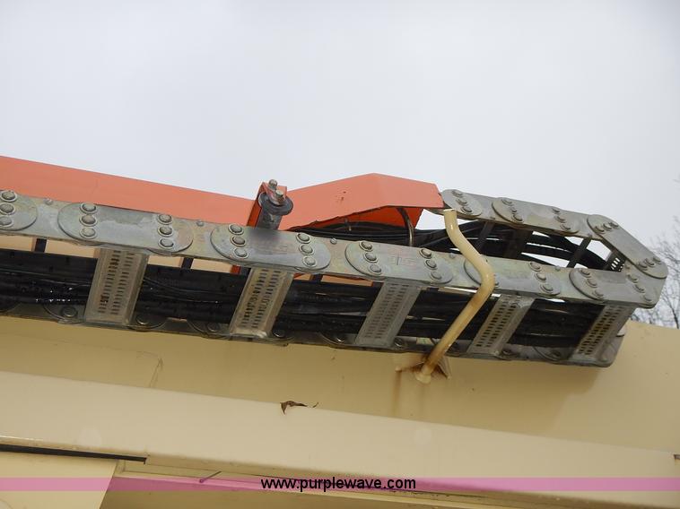 image for item J6345 1999 JLG 80HX boom lift