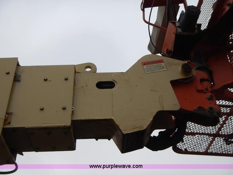 image for item J6345 1999 JLG 80HX boom lift