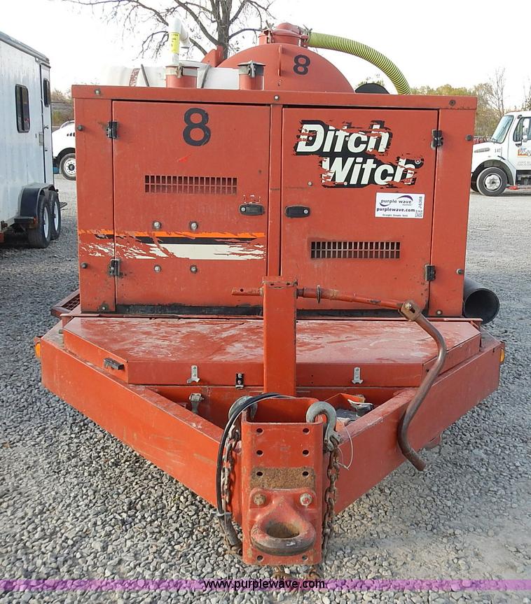 image for item J6368 2009 Ditch Witch FX30 vacuum excavator
