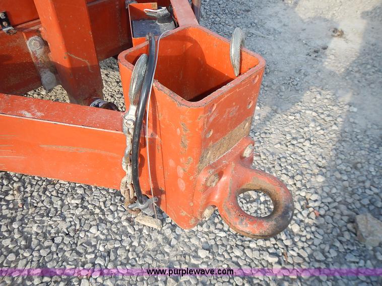 image for item J6368 2009 Ditch Witch FX30 vacuum excavator