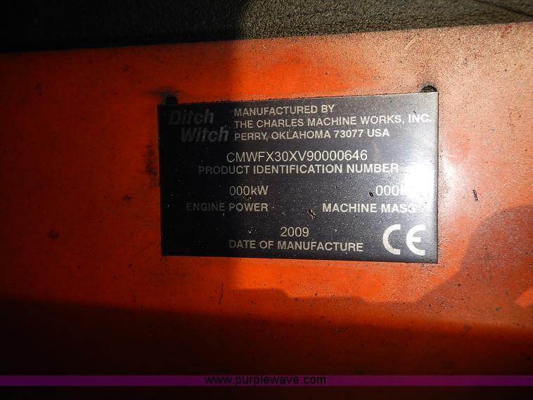 image for item J6368 2009 Ditch Witch FX30 vacuum excavator