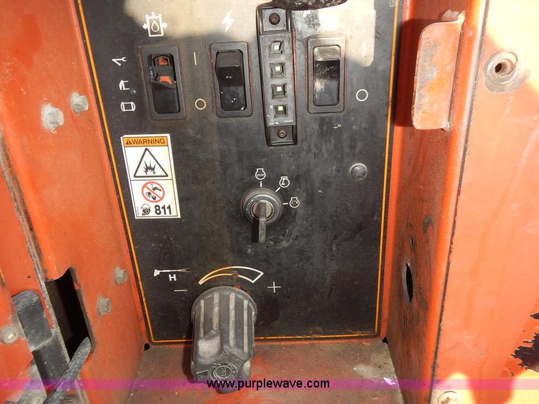 image for item J6368 2009 Ditch Witch FX30 vacuum excavator