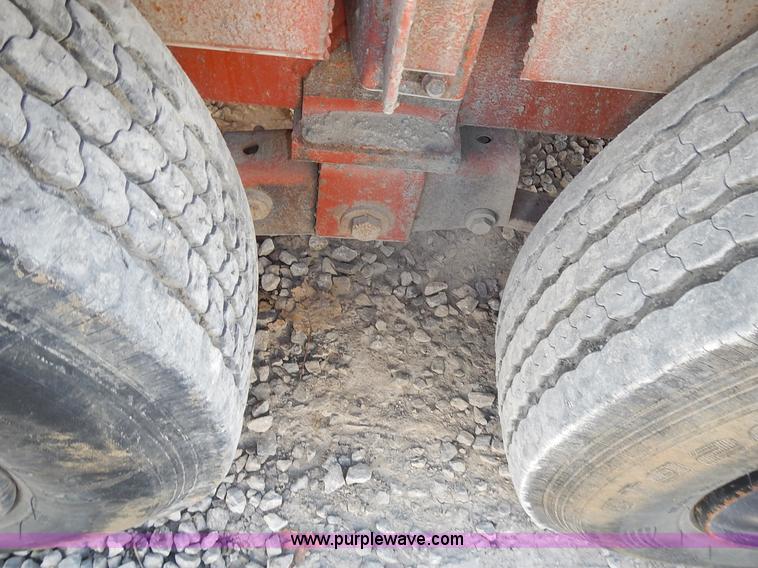 image for item J6368 2009 Ditch Witch FX30 vacuum excavator