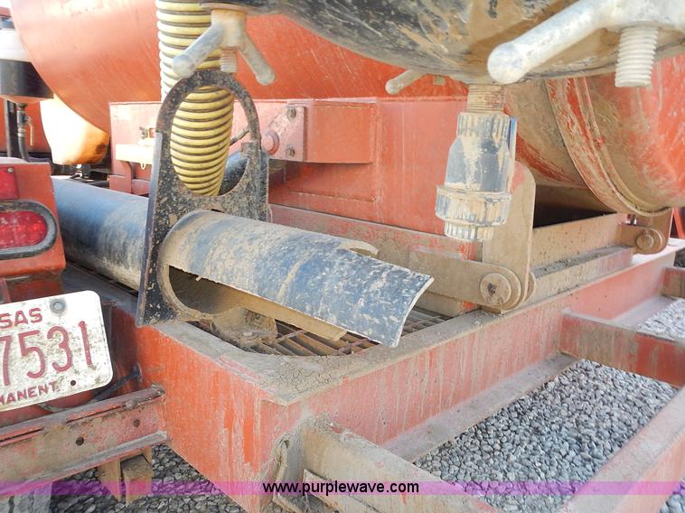 image for item J6368 2009 Ditch Witch FX30 vacuum excavator