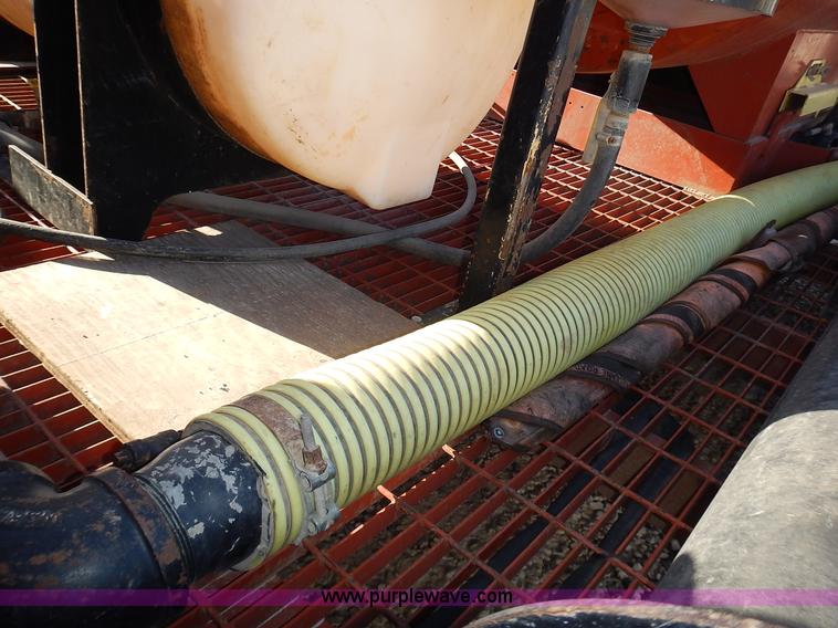 image for item J6368 2009 Ditch Witch FX30 vacuum excavator