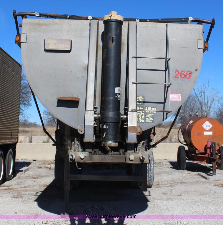 image for item J7736 1999 Travis HRS end dump trailer