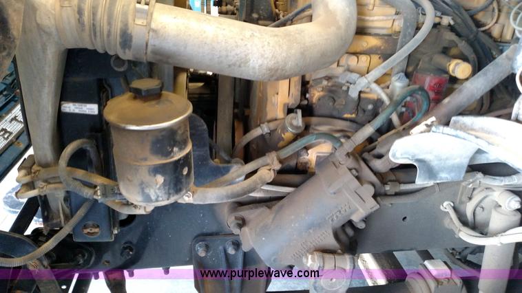 image for item K1215 2002 Sterling L9500 semi truck