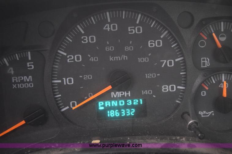 image for item K4901 2007 Chevrolet C4500 truck cab and chassis