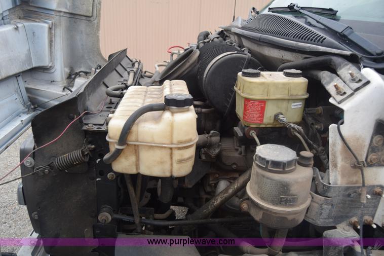 image for item K4901 2007 Chevrolet C4500 truck cab and chassis