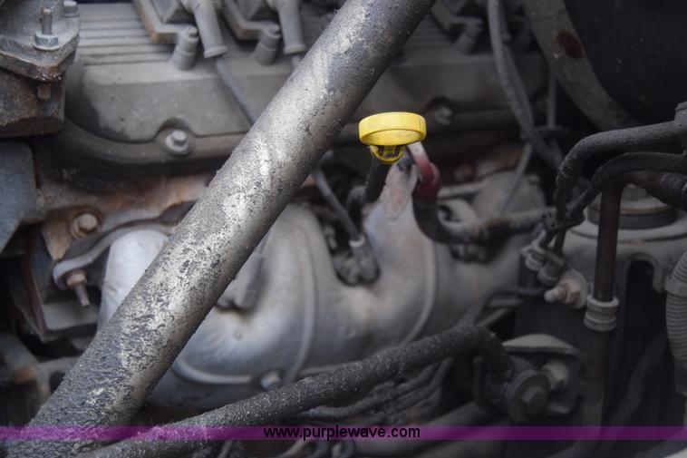 image for item K4901 2007 Chevrolet C4500 truck cab and chassis