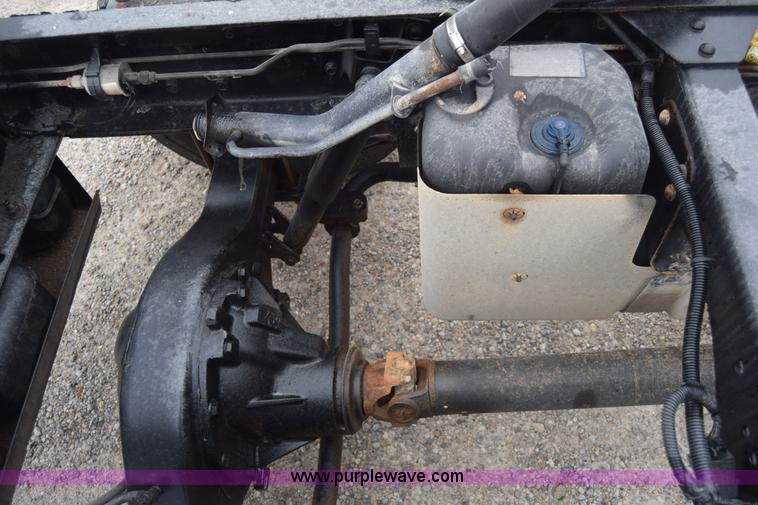 image for item K4901 2007 Chevrolet C4500 truck cab and chassis