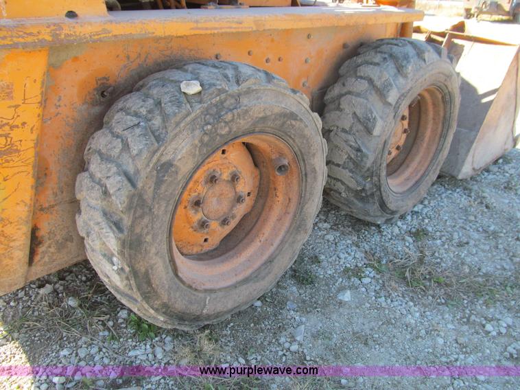 image for item L1823 1979 Case 1830 skid steer