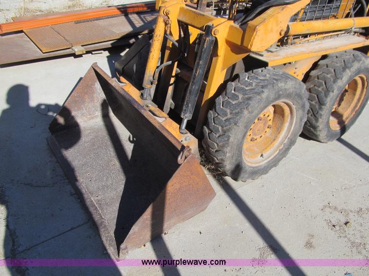 image for item L1831 1978 Case 1816B skid steer