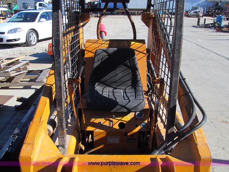 image for item L1831 1978 Case 1816B skid steer