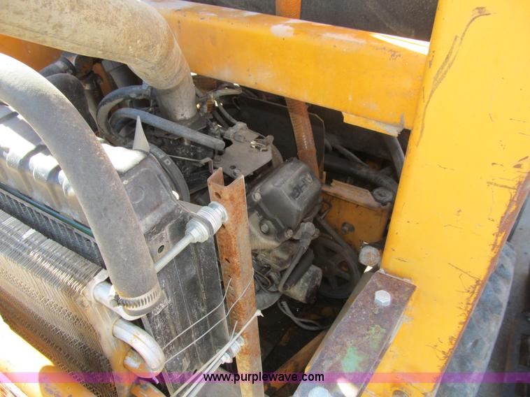 image for item L1831 1978 Case 1816B skid steer