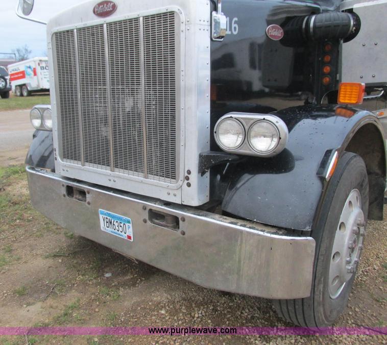 image for item L3903 1987 Peterbilt 349 dump truck