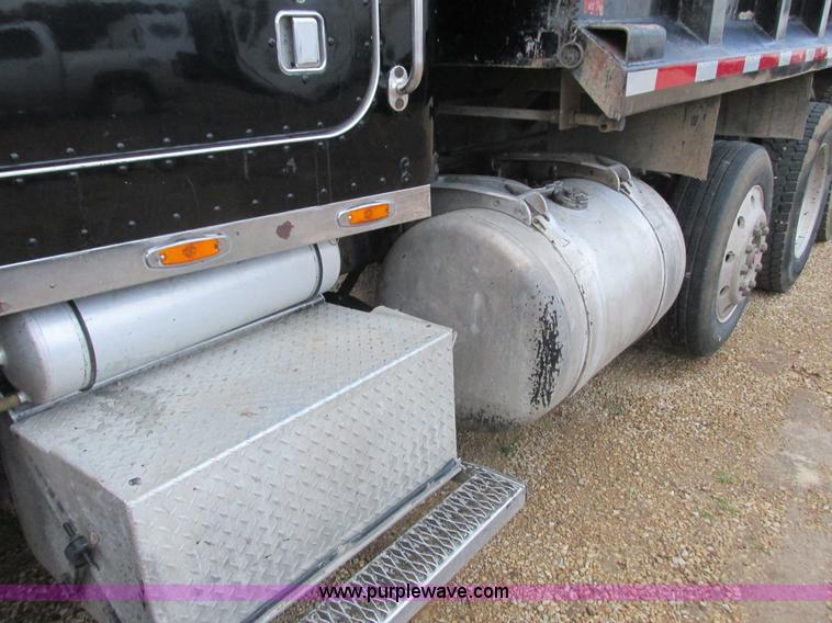 image for item L3903 1987 Peterbilt 349 dump truck