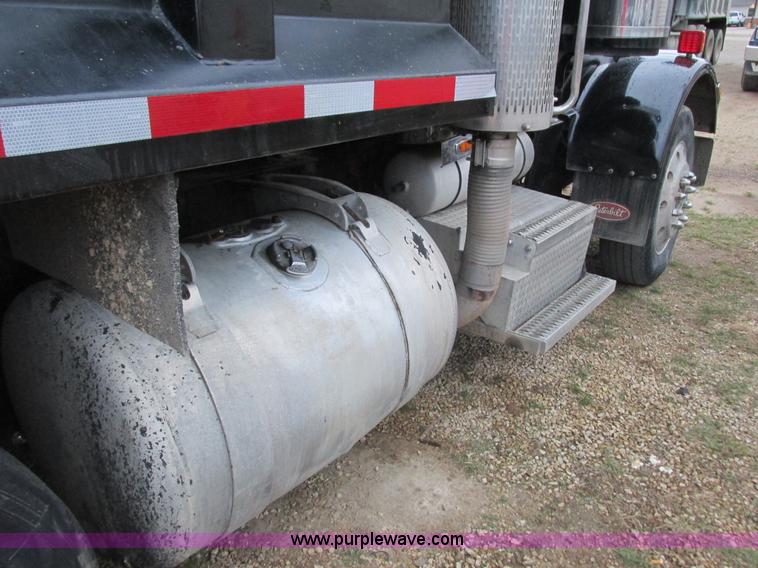 image for item L3903 1987 Peterbilt 349 dump truck