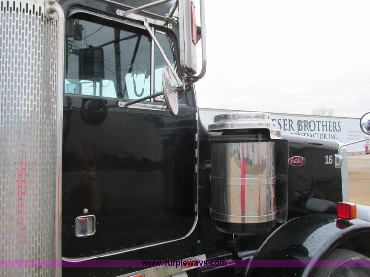 image for item L3903 1987 Peterbilt 349 dump truck