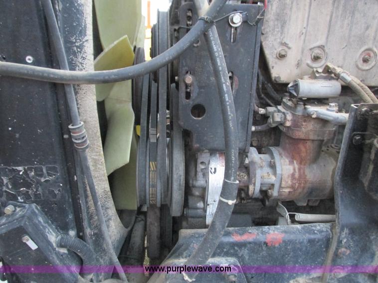 image for item L3903 1987 Peterbilt 349 dump truck