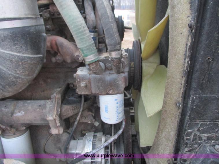 image for item L3903 1987 Peterbilt 349 dump truck