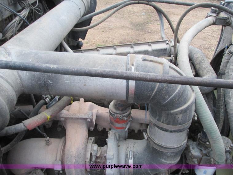 image for item L3903 1987 Peterbilt 349 dump truck