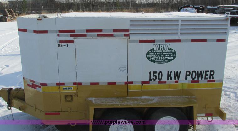 image for item L3904 Caterpillar generator