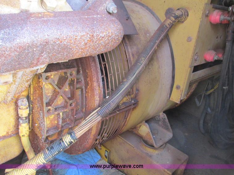 image for item L3904 Caterpillar generator