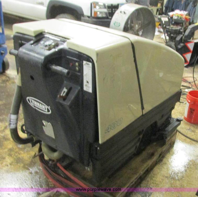 image for item L3905 Tennant 480 floor scrubber