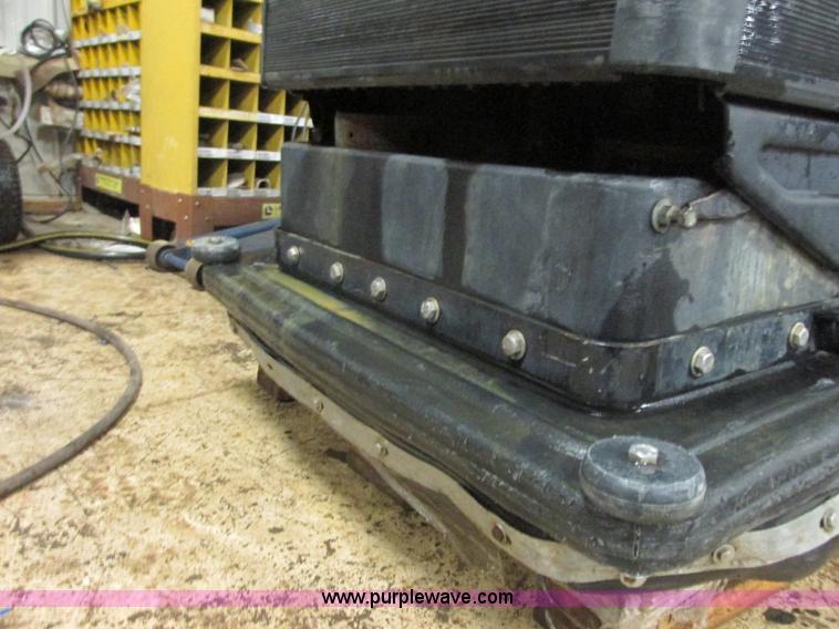 image for item L3905 Tennant 480 floor scrubber