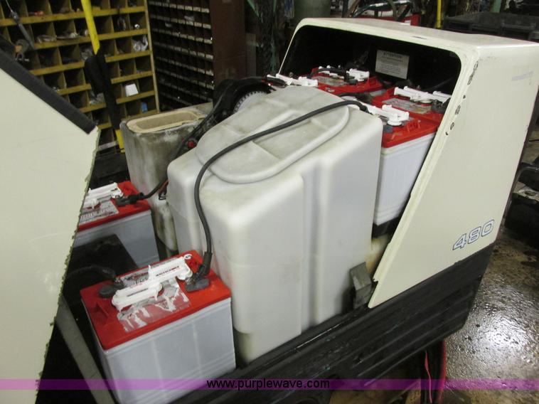 image for item L3905 Tennant 480 floor scrubber