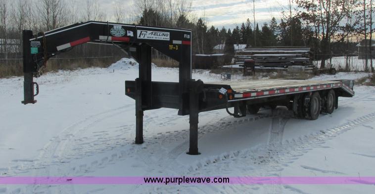 image for item L3907 2007 Felling FT-20 equipment trailer