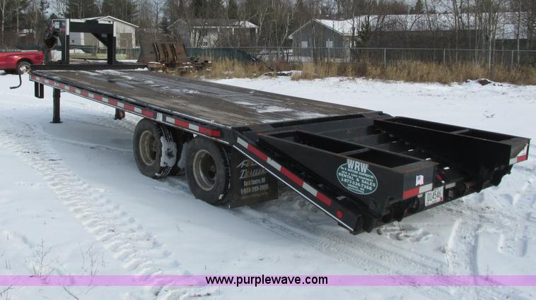 image for item L3907 2007 Felling FT-20 equipment trailer