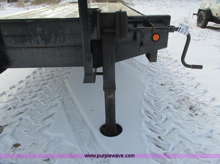 image for item L3907 2007 Felling FT-20 equipment trailer