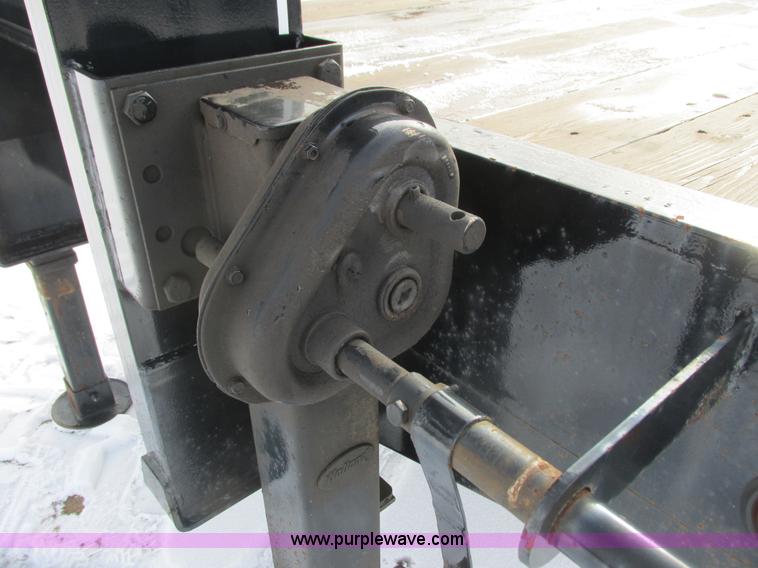 image for item L3907 2007 Felling FT-20 equipment trailer